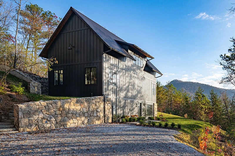 laurel-ridge-w-metal-roofing